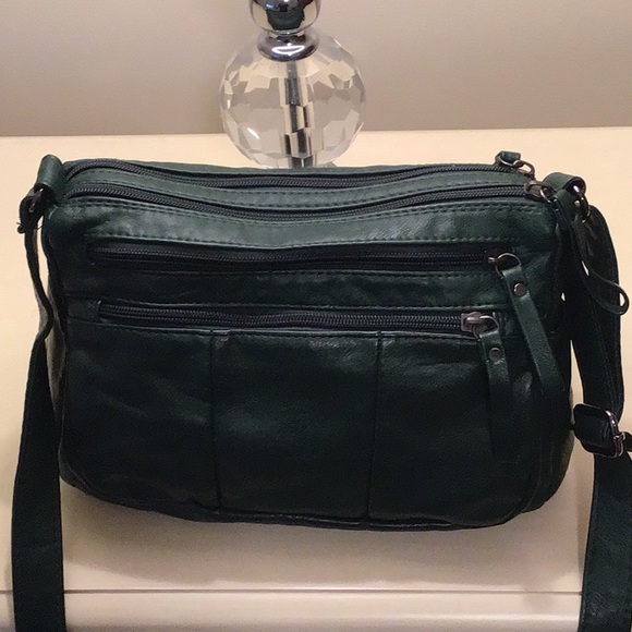 Volganick Rock PU Leather Crossbody Bag - Picture 1 of 9